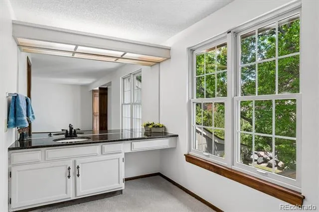 2763 W Long Drive #B Littleton, CO 80120
