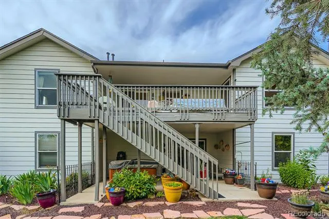 1121 Country Acres Court Johnstown, CO 80534