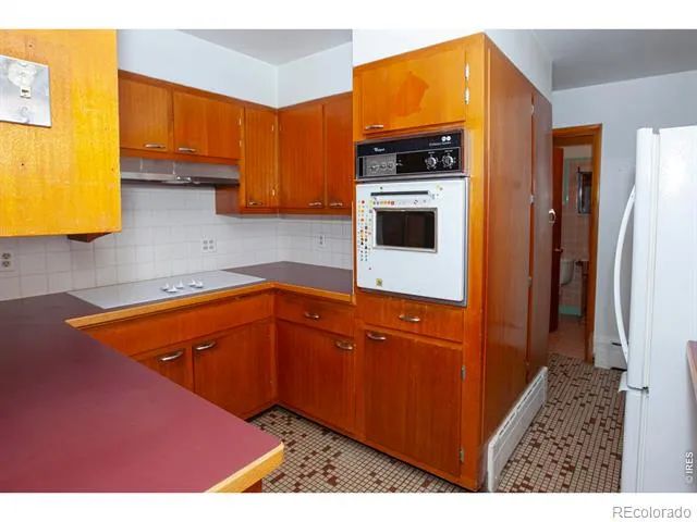 910 S 10th Avenue Sterling, CO 80751