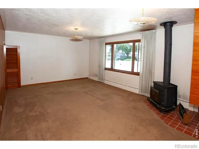910 S 10th Avenue Sterling, CO 80751
