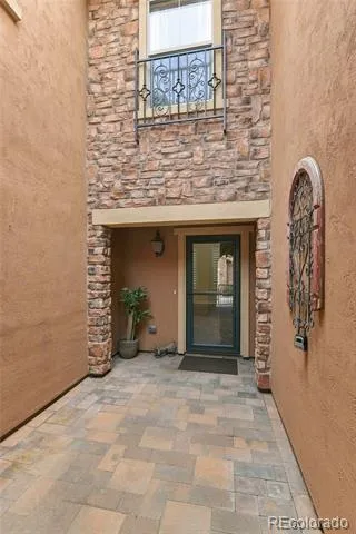 9218 Viaggio Way Littleton, CO 80126