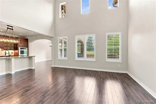 9218 Viaggio Way Littleton, CO 80126