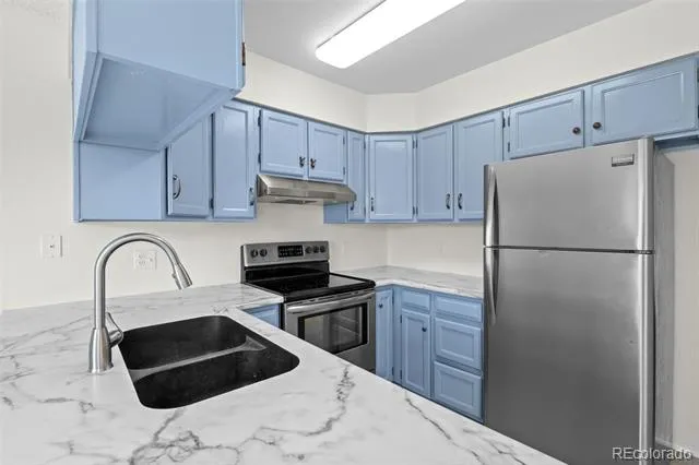 10480 W Dartmouth Avenue Lakewood, CO 80227