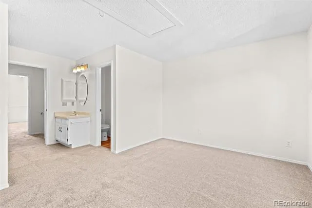 10480 W Dartmouth Avenue Lakewood, CO 80227
