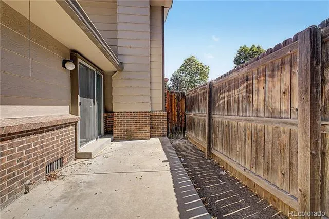 21 Newark Street #D Aurora, CO 80012