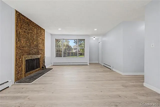 21 Newark Street #D Aurora, CO 80012