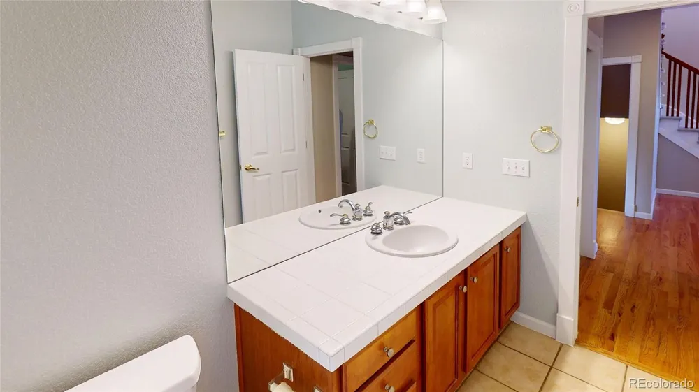 2994 Greensborough Drive Highlands Ranch, CO 80129