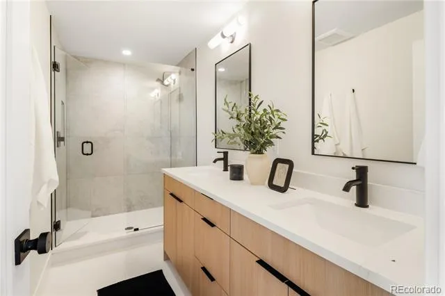 3825 W 38th Avenue #6 Denver, CO 80211