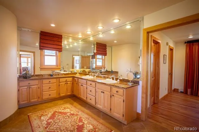 2490 County Road 1A Cotopaxi, CO 81223