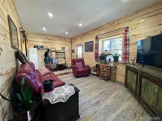 2945 Forbes Park Road Fort Garland, CO 81133