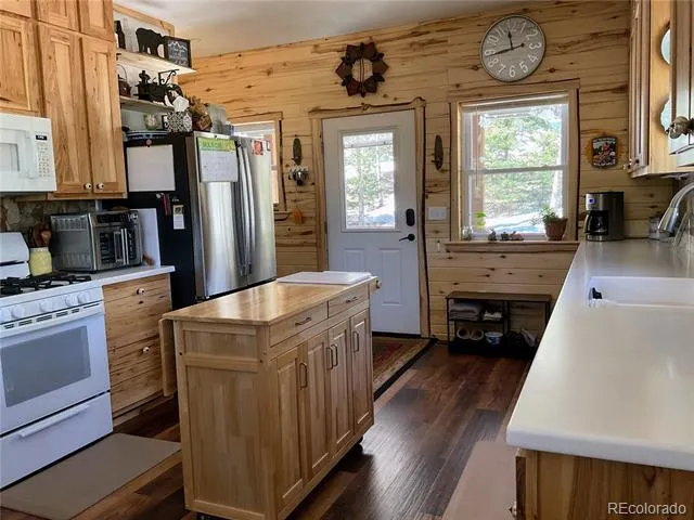 2945 Forbes Park Road Fort Garland, CO 81133