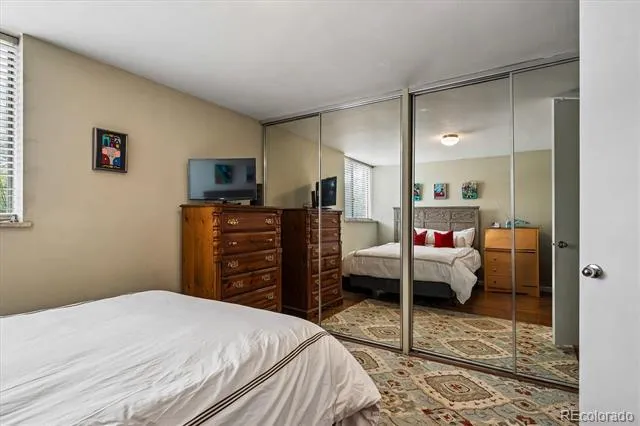 1200 Vine Street #3B Denver, CO 80206