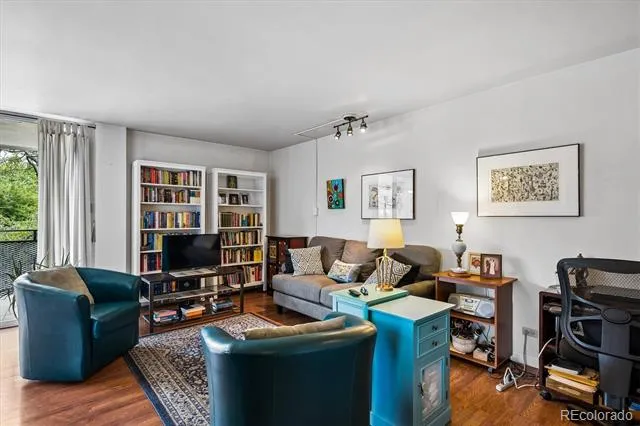 1200 Vine Street #3B Denver, CO 80206