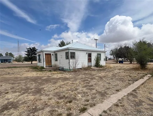 324 Elm Street Arriba, CO 80804