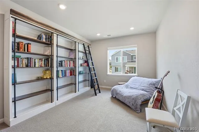 7240 S White Crow Way Aurora, CO 80016