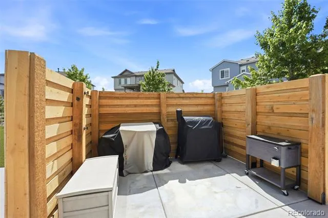 7240 S White Crow Way Aurora, CO 80016