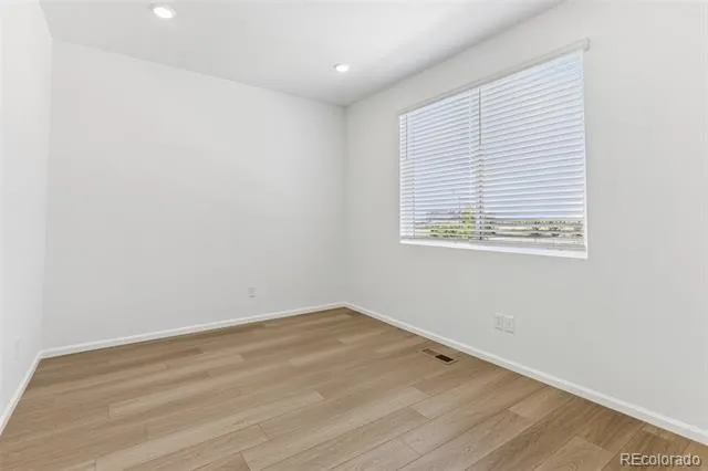6184 Lisbon Street Aurora, CO 80019