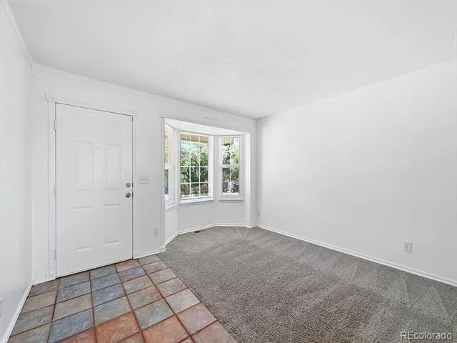 4064 S Himalaya Way Aurora, CO 80013