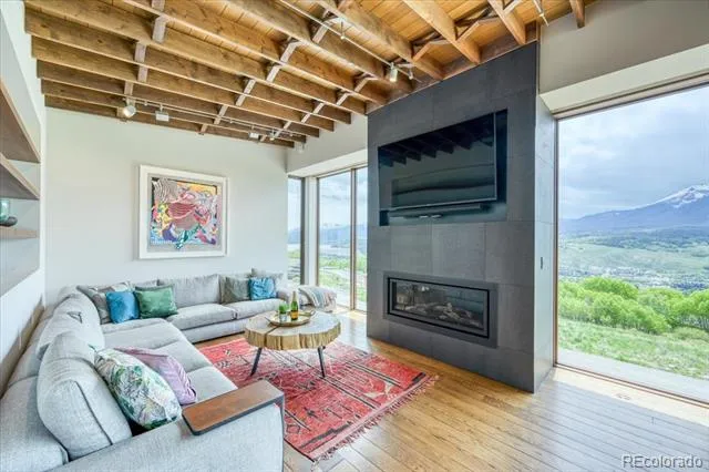 421 Z ROAD Silverthorne, CO 80498