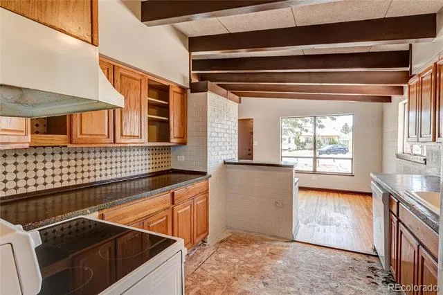819 S 3rd Avenue Brighton, CO 80601