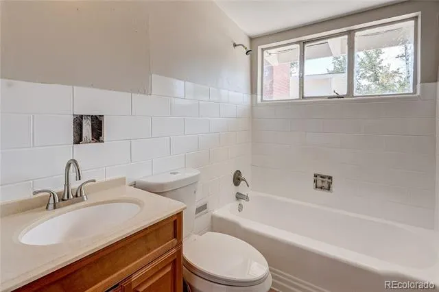 819 S 3rd Avenue Brighton, CO 80601