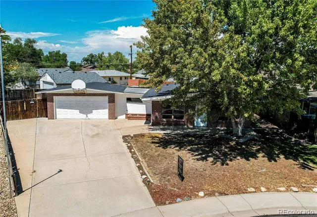 819 S 3rd Avenue Brighton, CO 80601