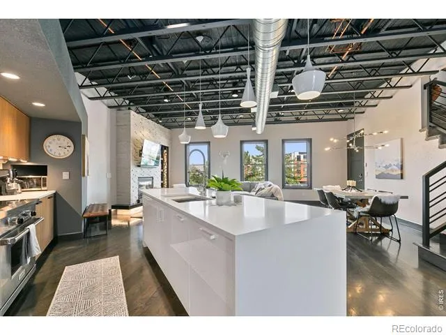261 Pine Street #206 Fort Collins, CO 80524