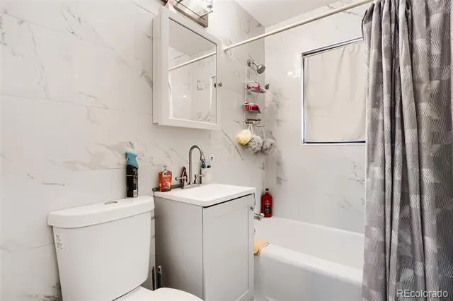2840 W Irvington Place Denver, CO 80219