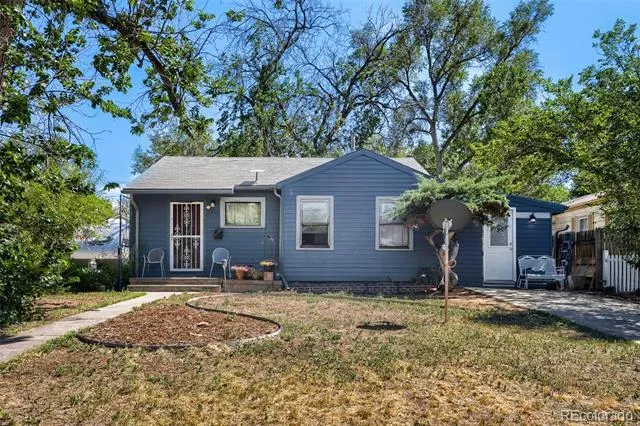 2840 W Irvington Place Denver, CO 80219