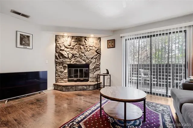 15350 E Arizona Avenue #201 Aurora, CO 80017