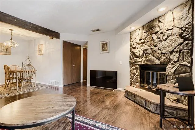 15350 E Arizona Avenue #201 Aurora, CO 80017