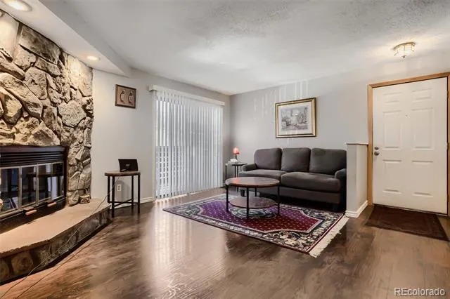 15350 E Arizona Avenue #201 Aurora, CO 80017