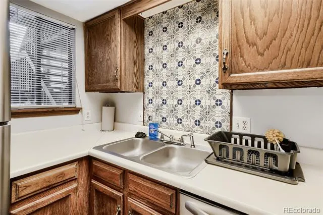 15350 E Arizona Avenue #201 Aurora, CO 80017