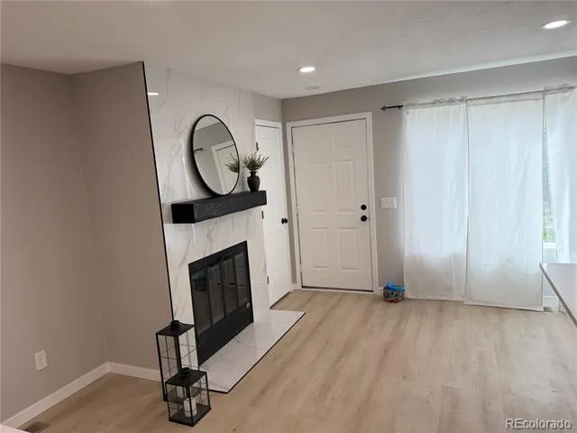 5250 S Huron Way #1-103 Littleton, CO 80120