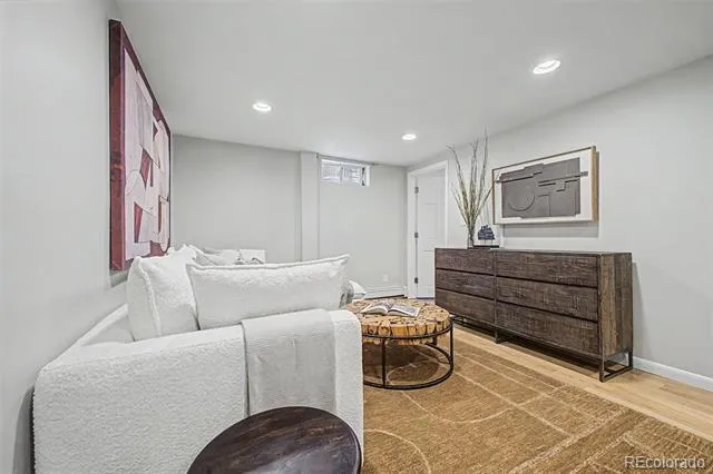5008 Zuni Street Denver, CO 80221