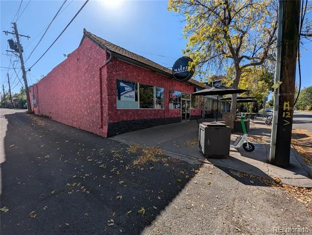 1135 Elizabeth Street #102 Denver, CO 80206