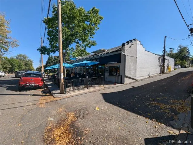 1135 Elizabeth Street #102 Denver, CO 80206