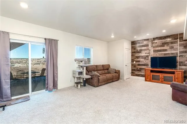 15898 Little Bluestem Road Monument, CO 80132