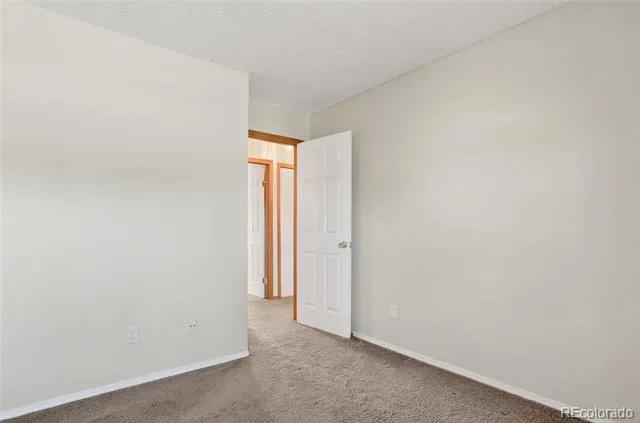 9463 Lou Thornton, CO 80260