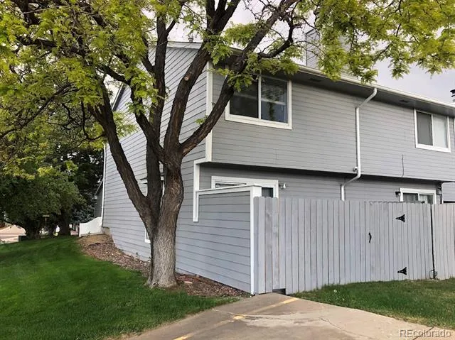 9463 Lou Thornton, CO 80260