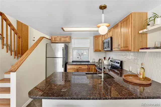 9463 Lou Thornton, CO 80260