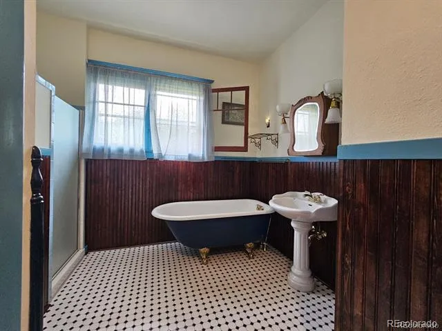 243 Park Avenue Salida, CO 81201
