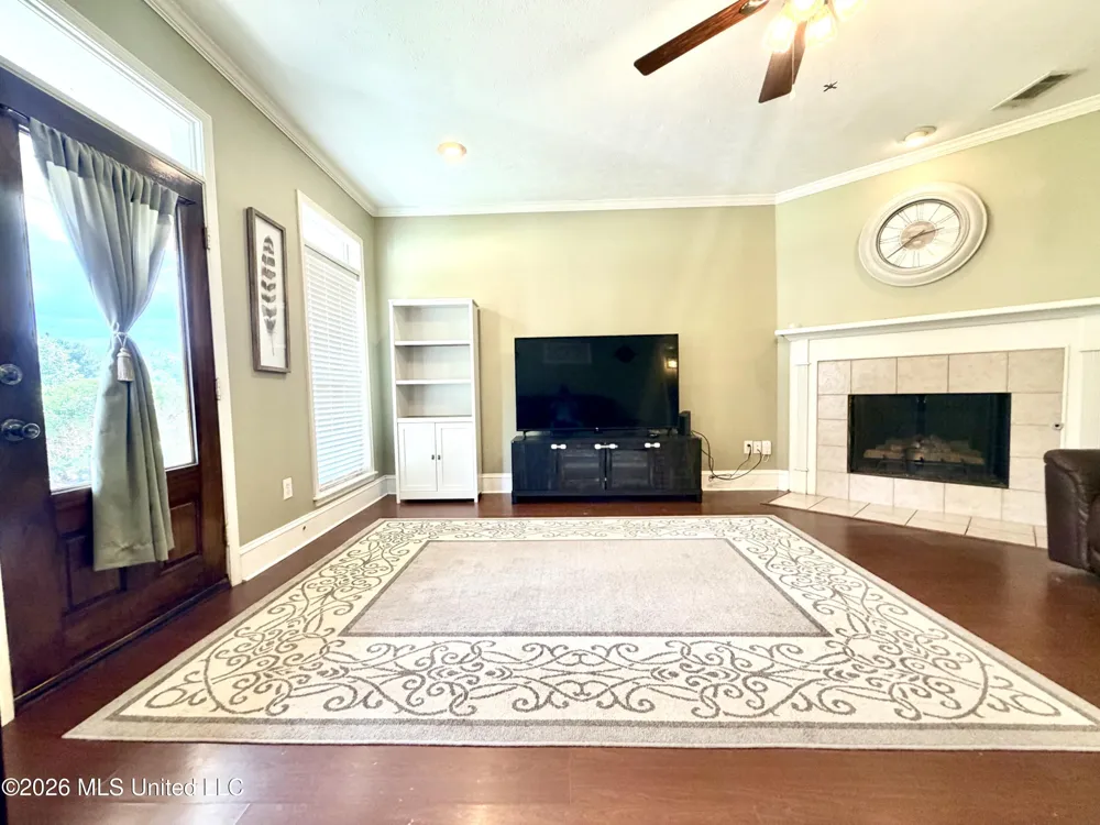 1008 Stonehendge Drive Brandon, MS 39042