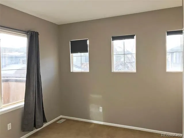 6753 S Winnipeg Circle #101 Aurora, CO 80016