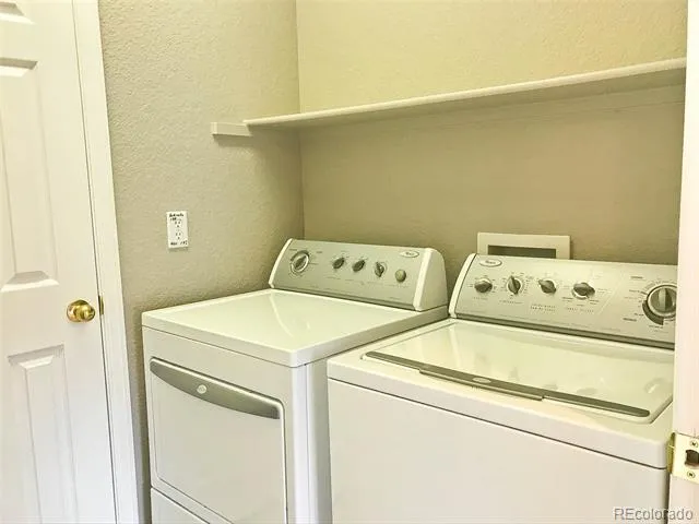 6753 S Winnipeg Circle #101 Aurora, CO 80016