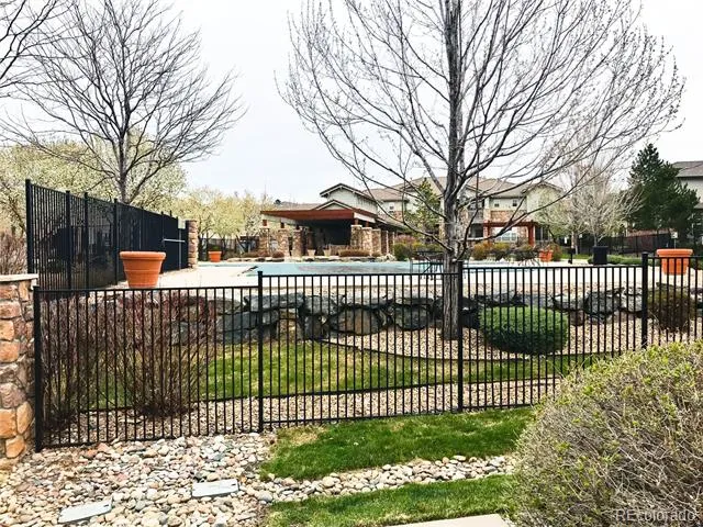 6753 S Winnipeg Circle #101 Aurora, CO 80016