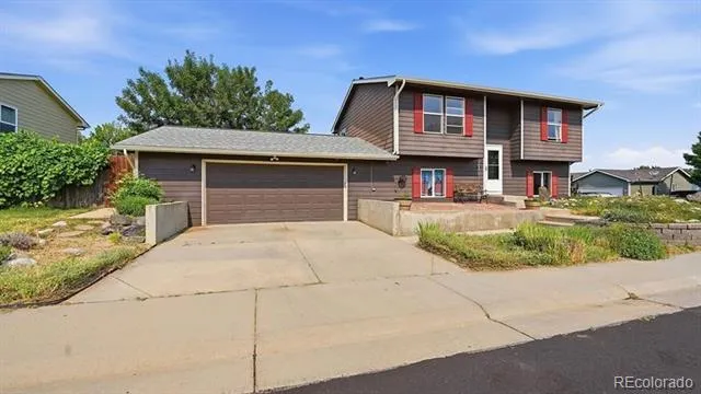 513 Sundance Circle Dacono, CO 80514