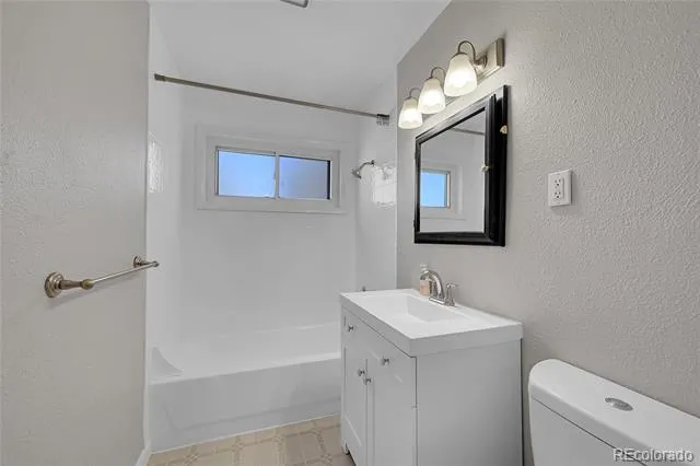5635 Nebraska Way Denver, CO 80224