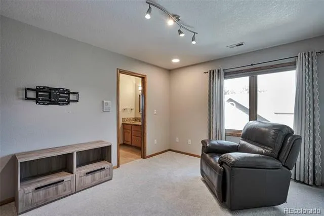 6577 Algonquin Drive Loveland, CO 80534