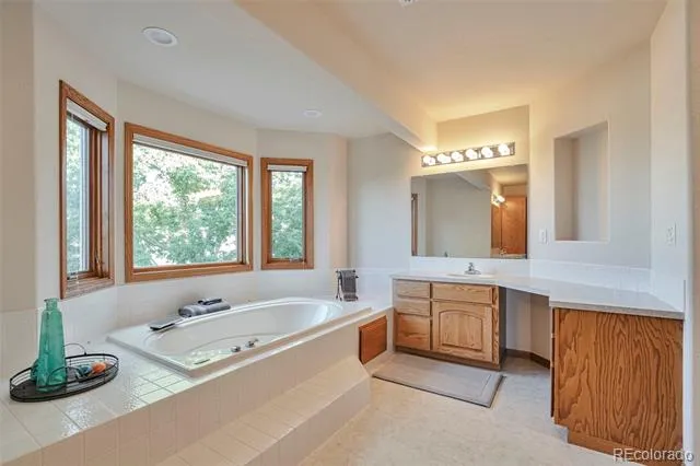 6577 Algonquin Drive Loveland, CO 80534